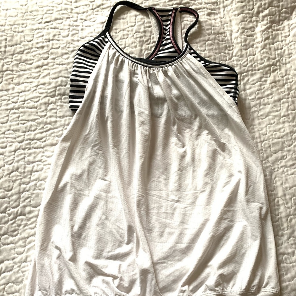 Lululemon top